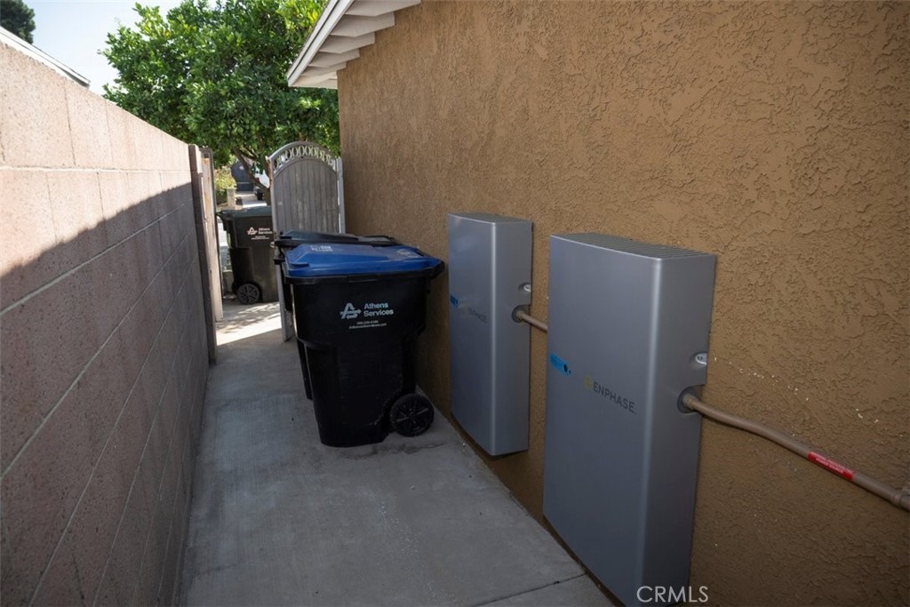 11645 Faculty Dr Property Photo 16
