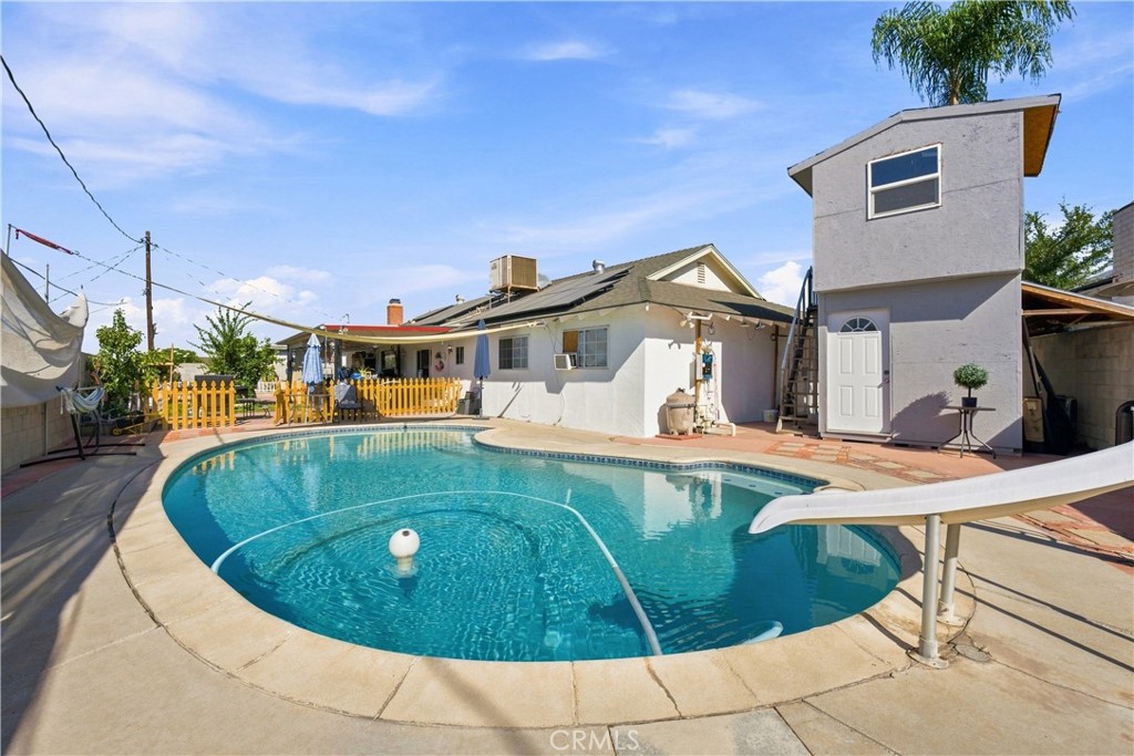 26277 28th Property Photo 16