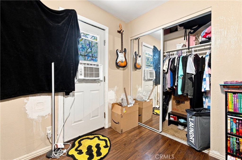 26277 28th Property Photo 37