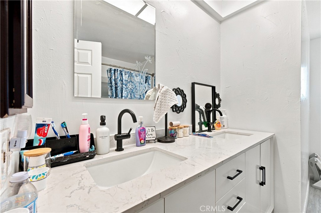 26277 28th Property Photo 43