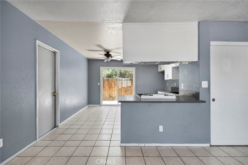 9891 3rd Avenue Property Photo 8