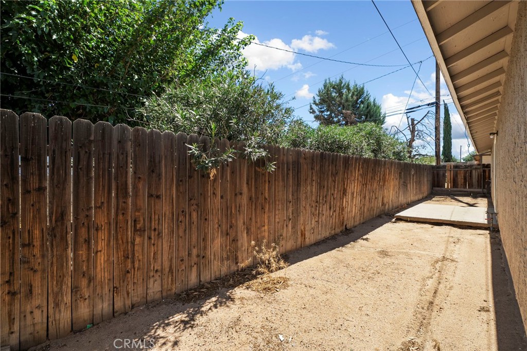 9891 3rd Avenue Property Photo 21