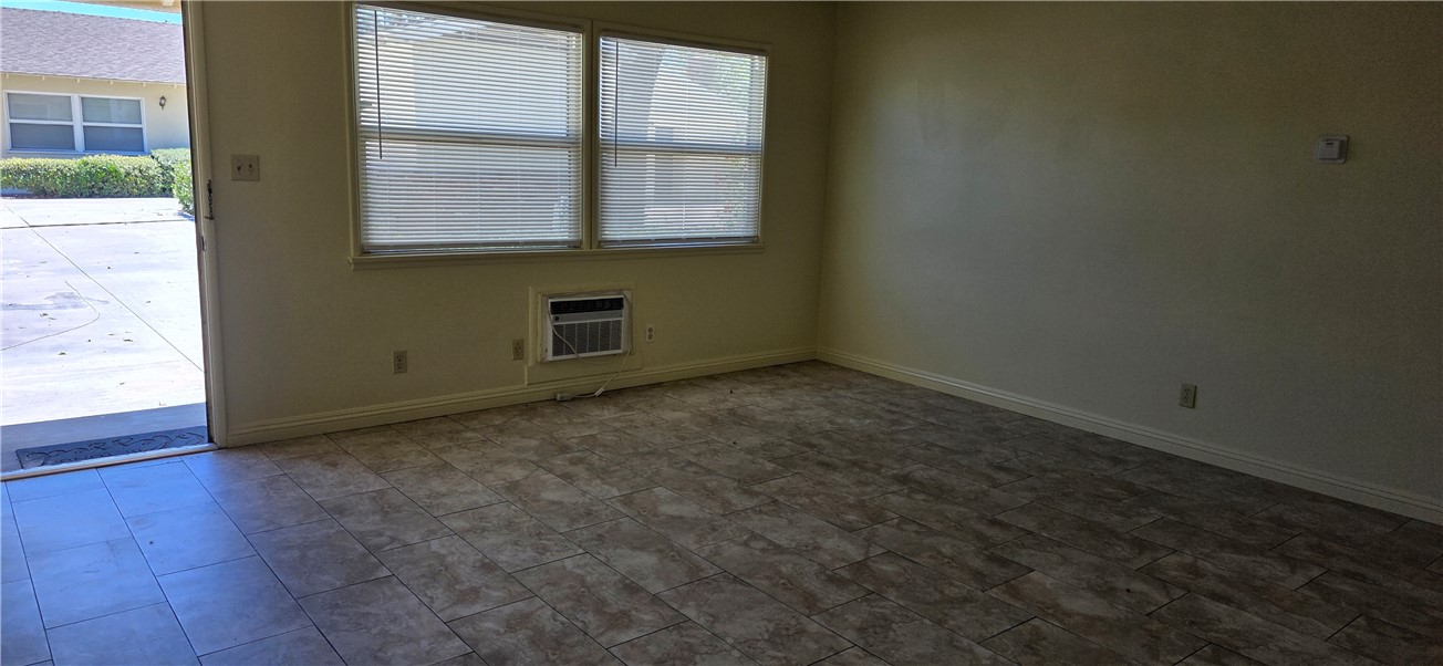 2305 Mountain Property Photo 4