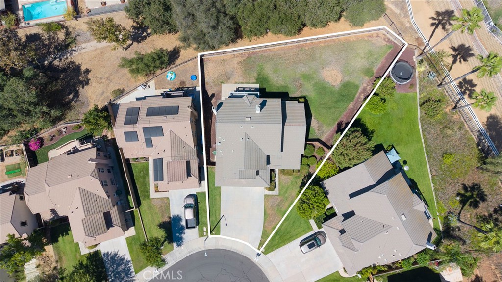10011 Thornbird Court Property Photo 2