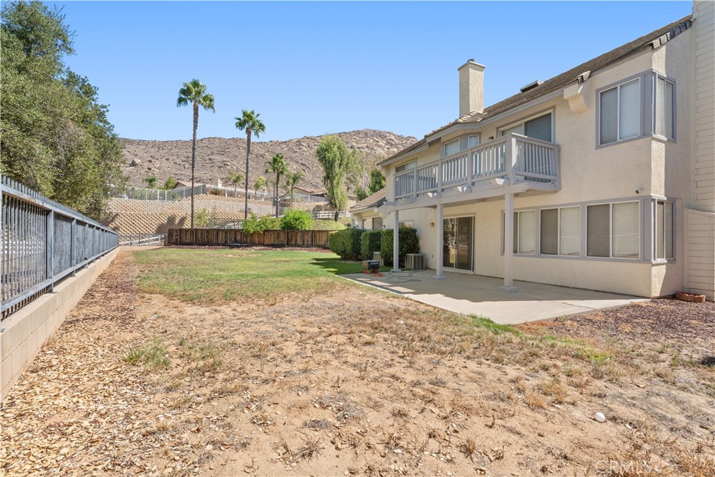 10011 Thornbird Court Property Photo 10