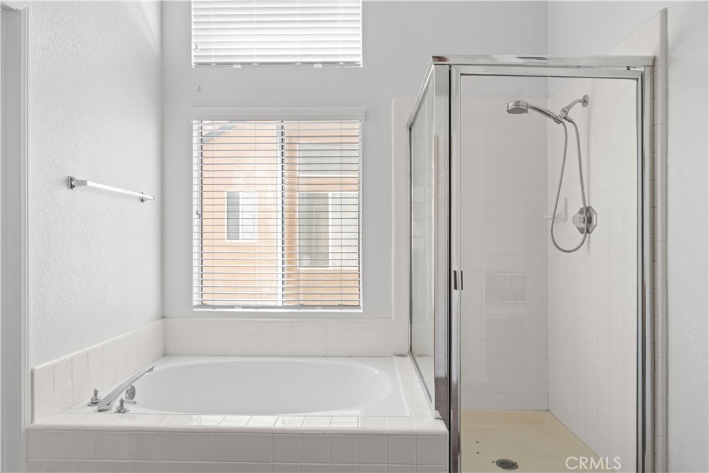 10011 Thornbird Court Property Photo 23