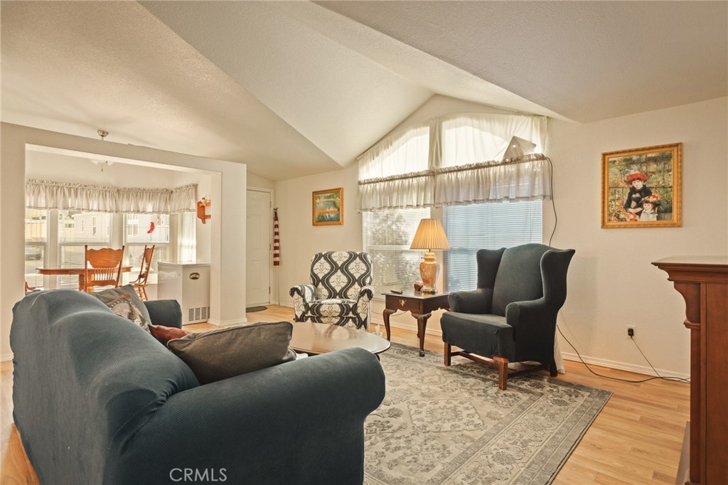 12367 4th 12-b Property Photo 7