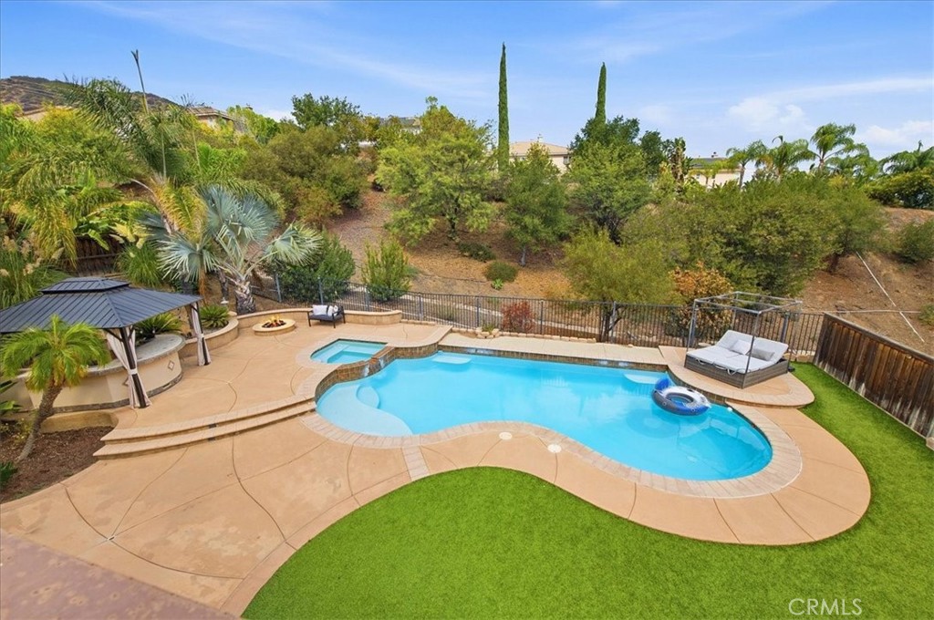 8550 Hunt Canyon Road Property Photo 6