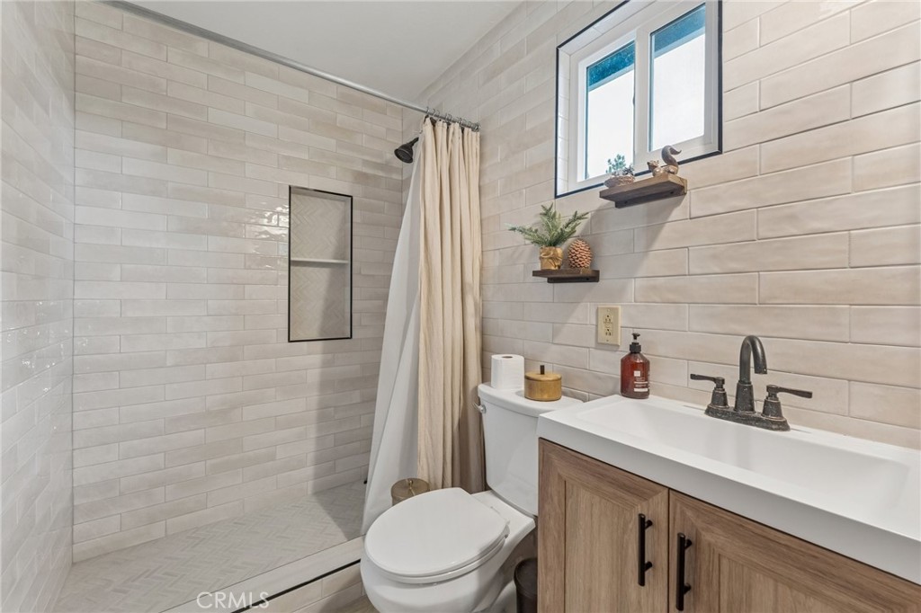 33060 Keller Drive Property Photo 14