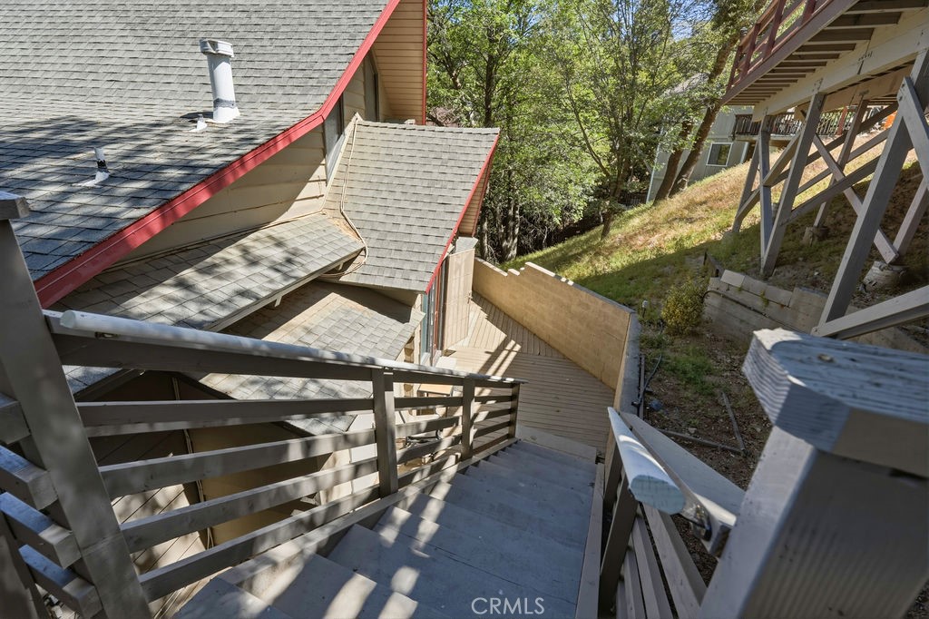 320 Delle Property Photo 7