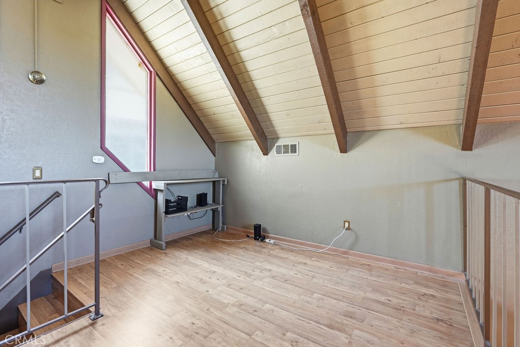 320 Delle Property Photo 47