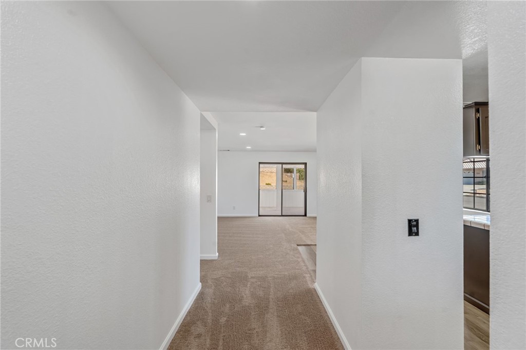 14690 Burgundy Property Photo 10