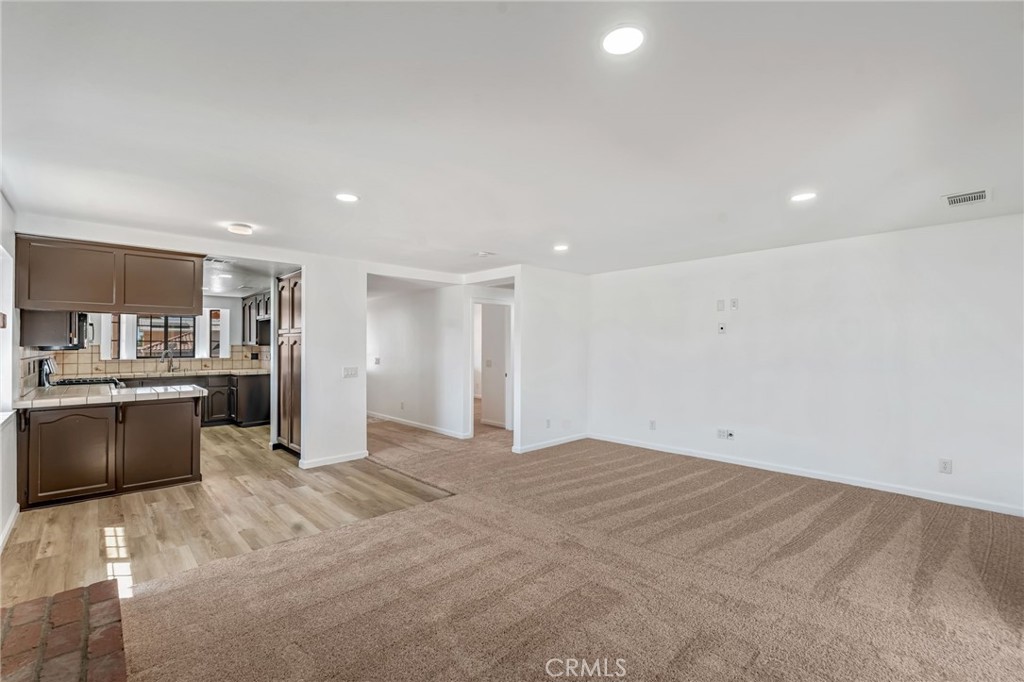 14690 Burgundy Property Photo 16