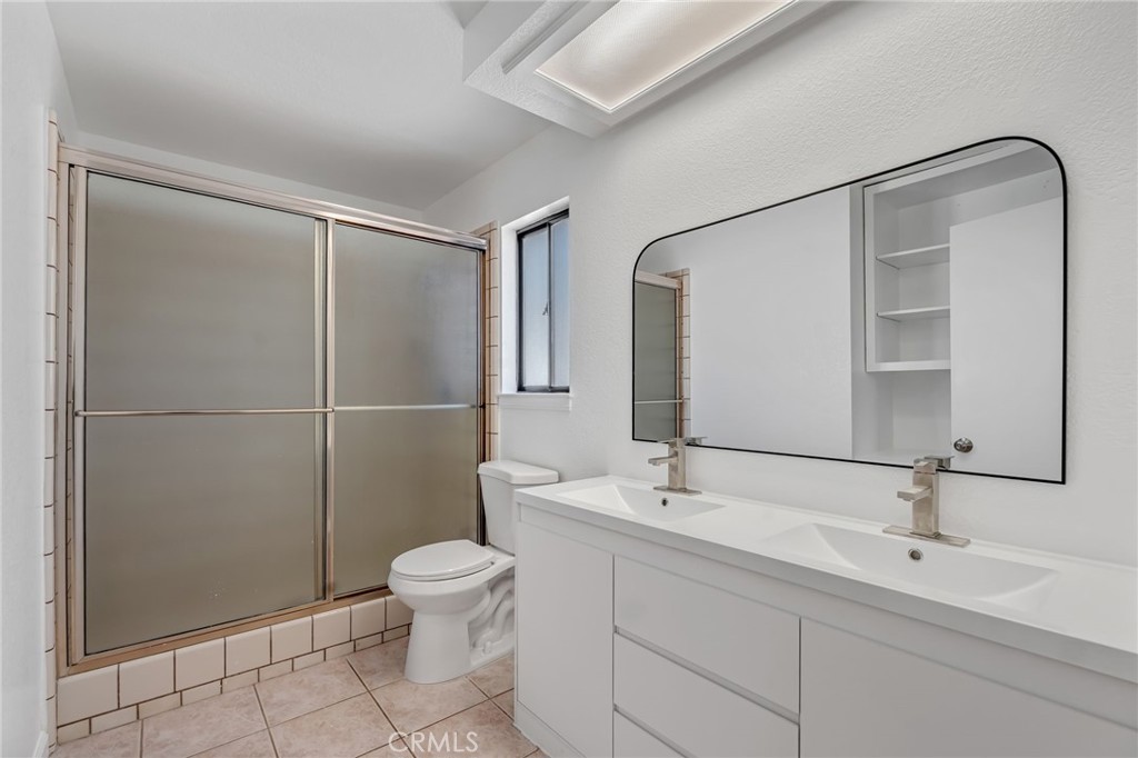 14690 Burgundy Property Photo 27