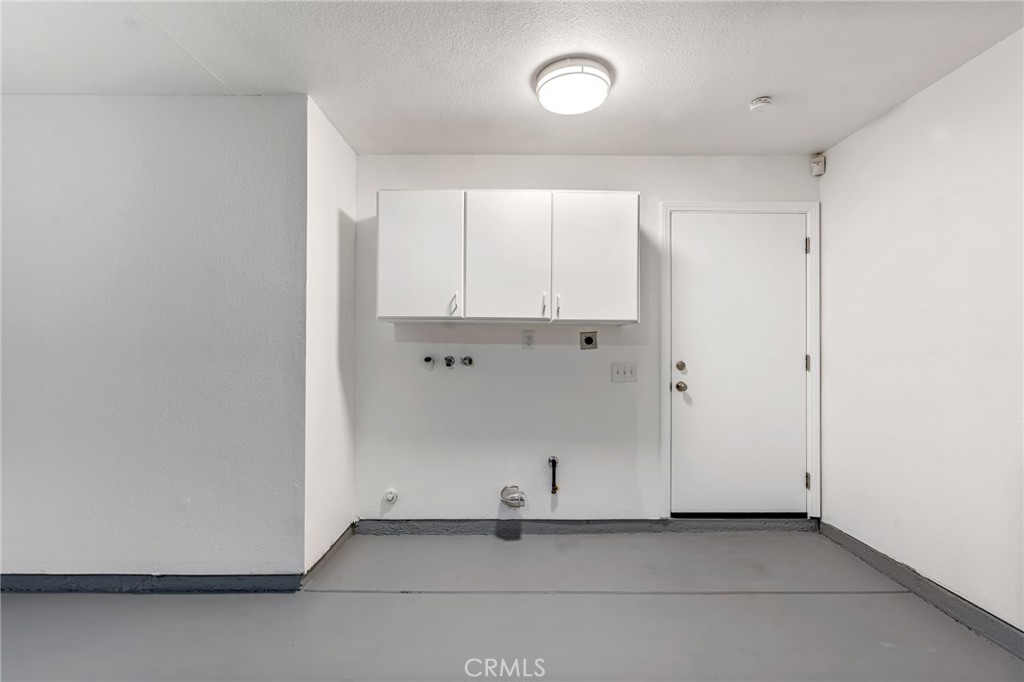 14690 Burgundy Property Photo 32