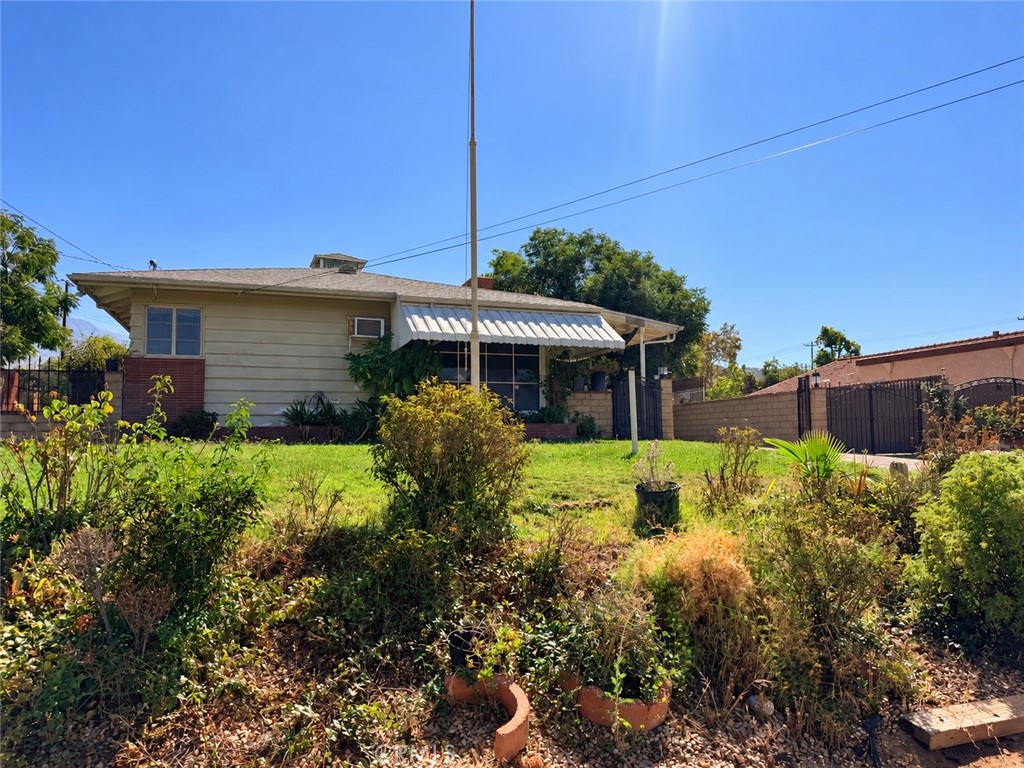 11651 Vista Property Photo 2