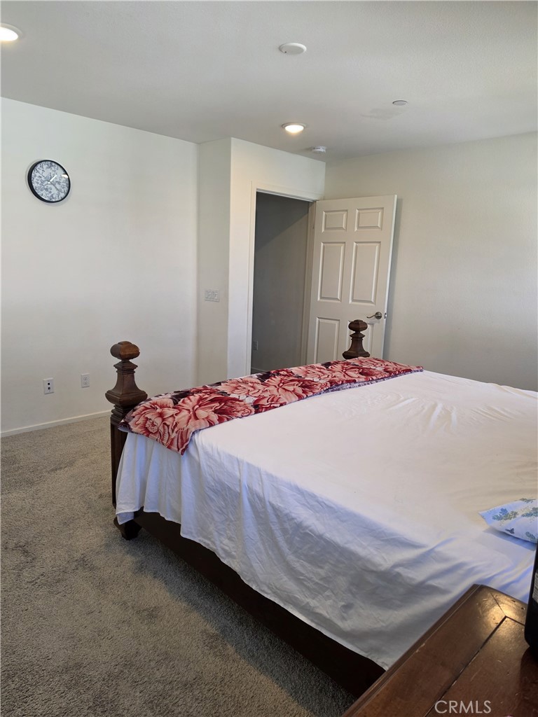 24926 Gossamer Court Property Photo 4