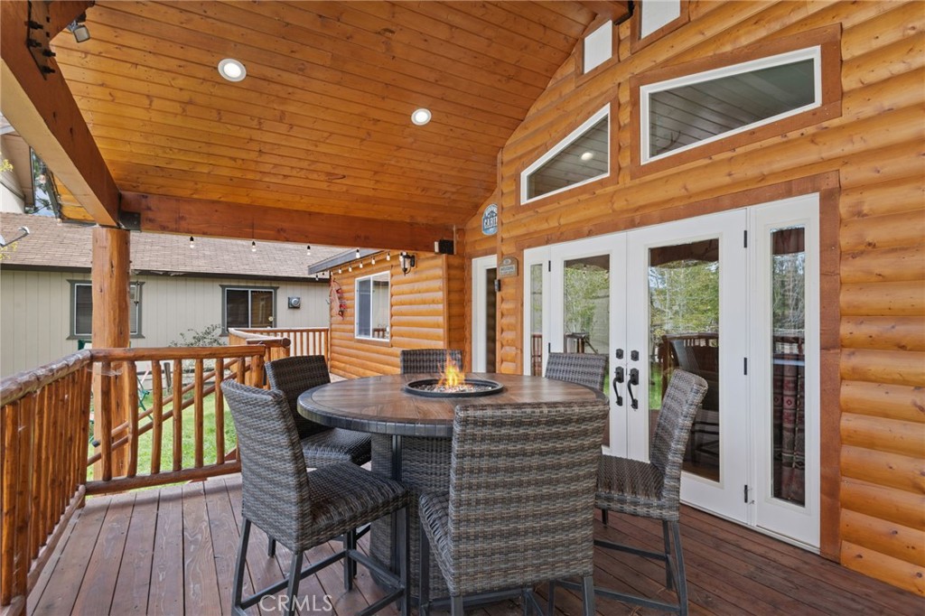 40697 Beaver Lane Property Photo 5
