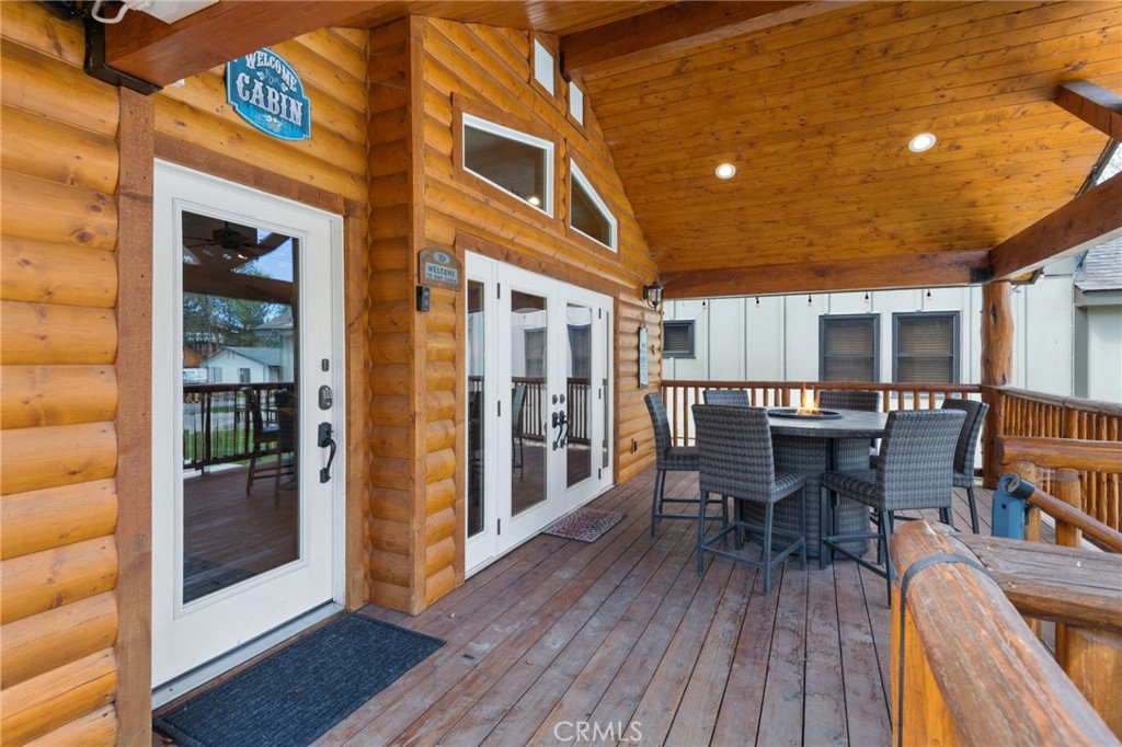 40697 Beaver Lane Property Photo 6