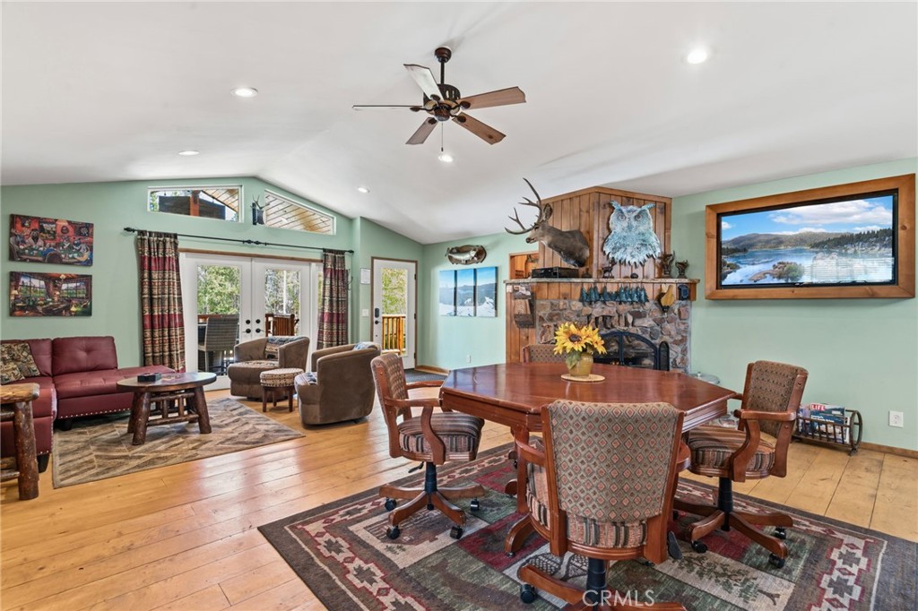 40697 Beaver Lane Property Photo 13