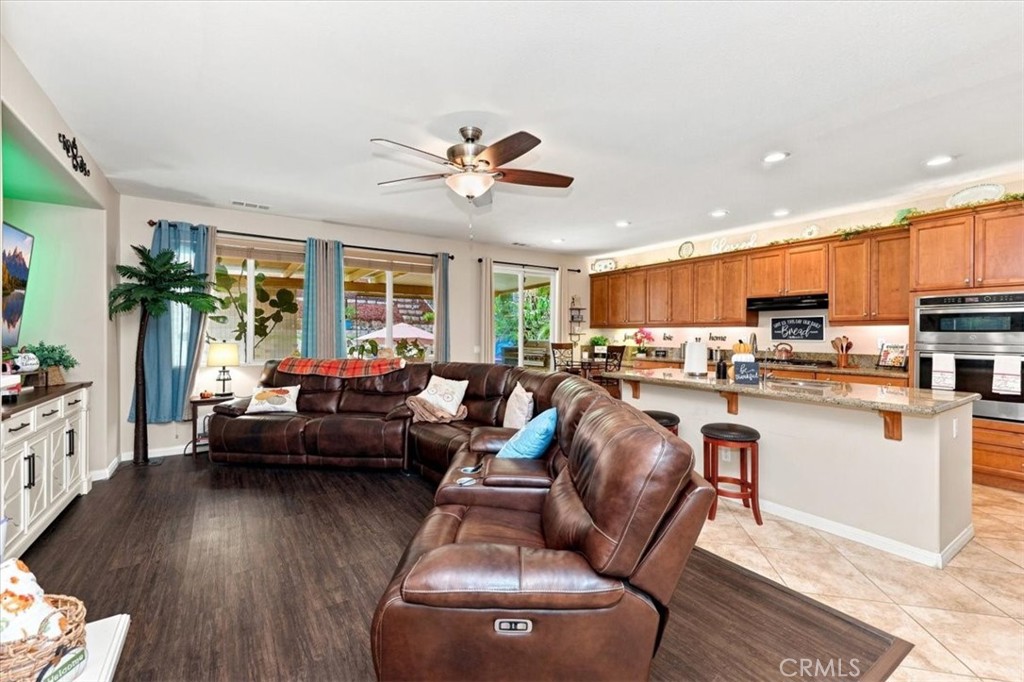 25241 Pacific Crest Property Photo 18