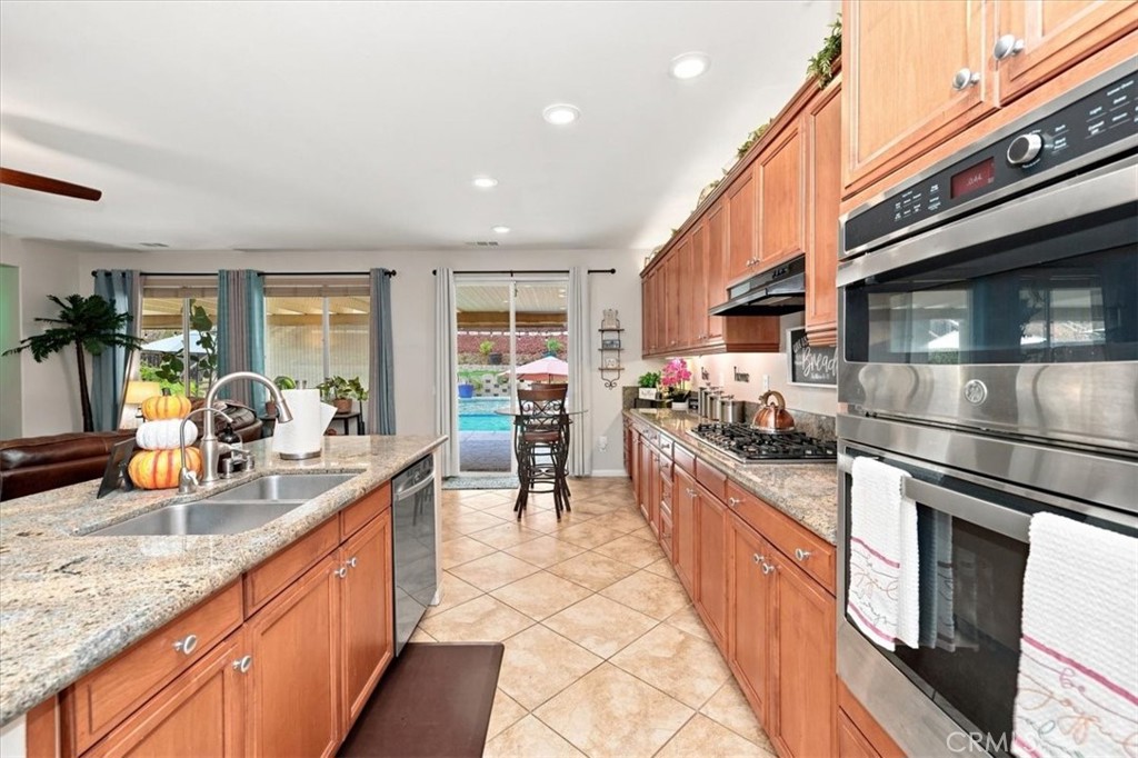 25241 Pacific Crest Property Photo 23