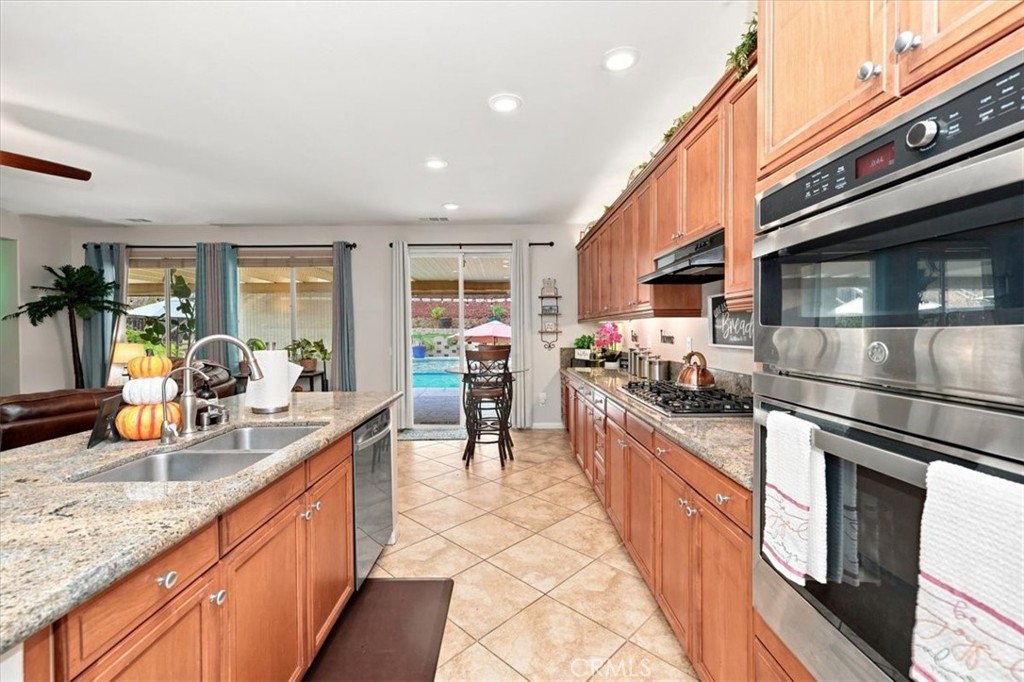 25241 Pacific Crest Property Photo 24