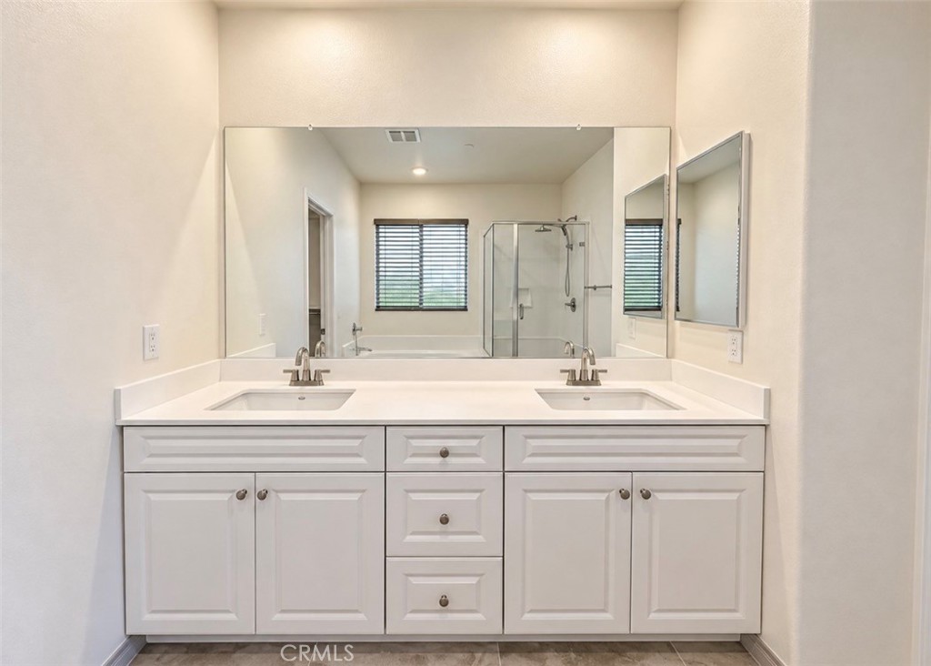 4903 Vanderham Property Photo 15