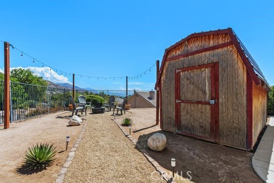 5925 Louise Street Property Photo 23