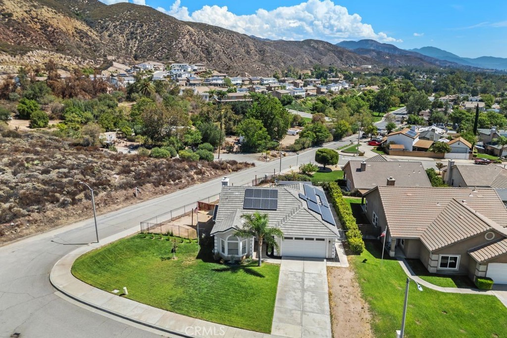 5925 Louise Street Property Photo 27