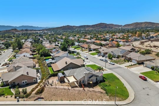 5925 Louise Street Property Photo 31
