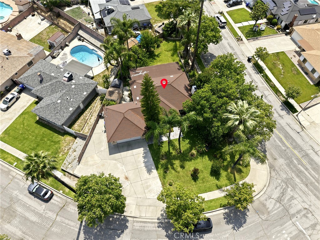 3954 Garden Property Photo 2