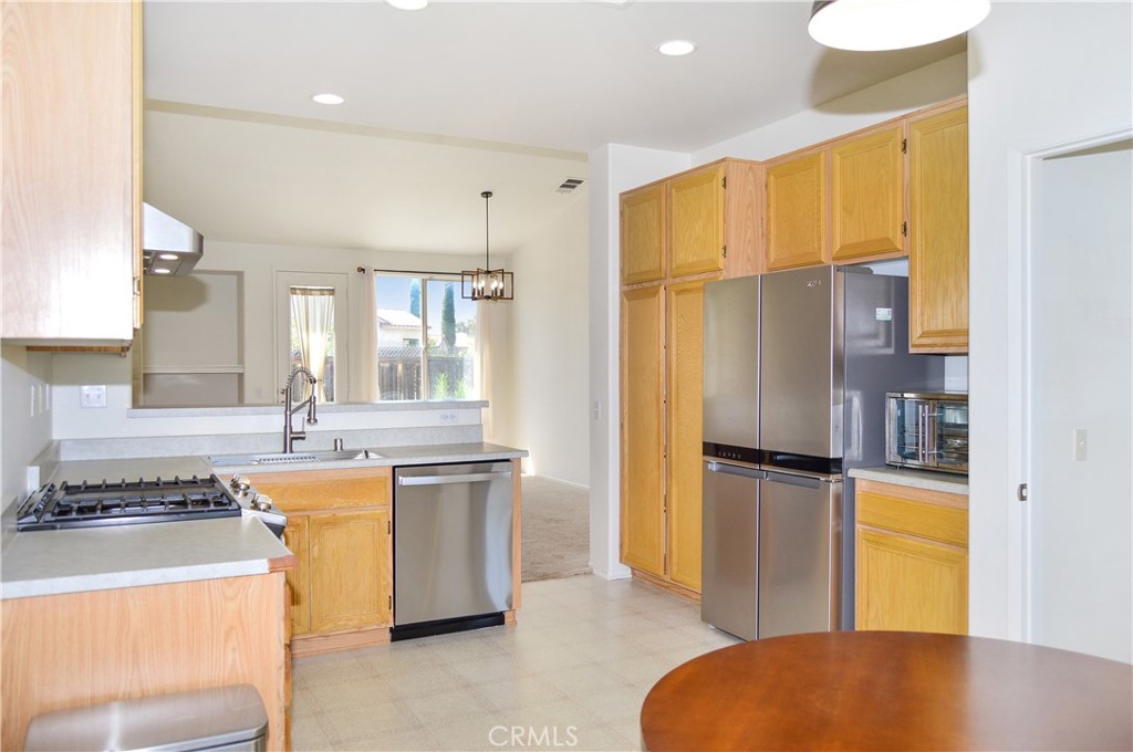 421 Dorothy Anna Drive Property Photo 23