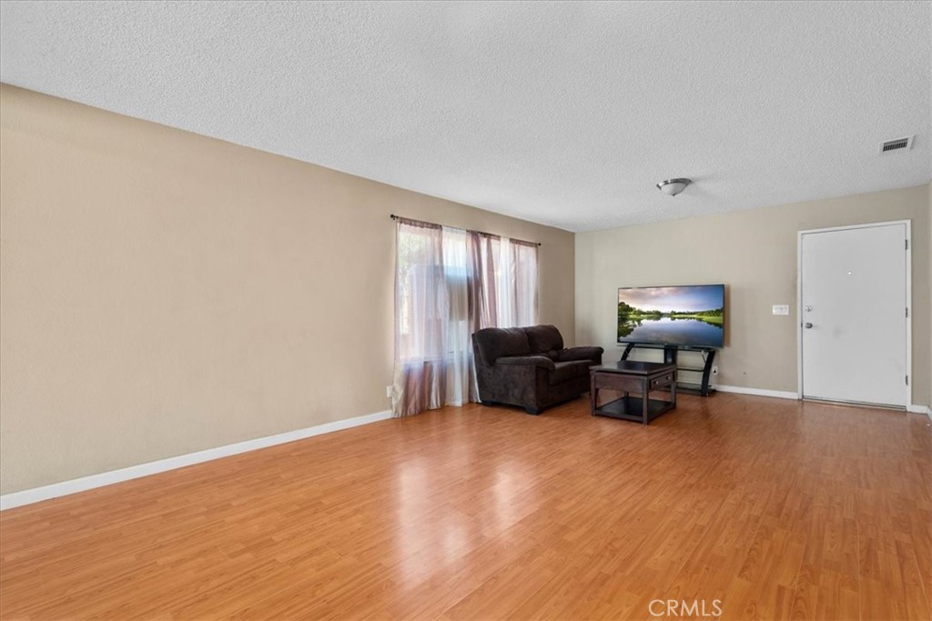 16070 Andover Dr Property Photo 6