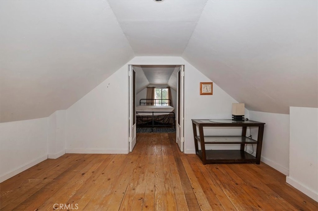 313 Leonard Property Photo 16