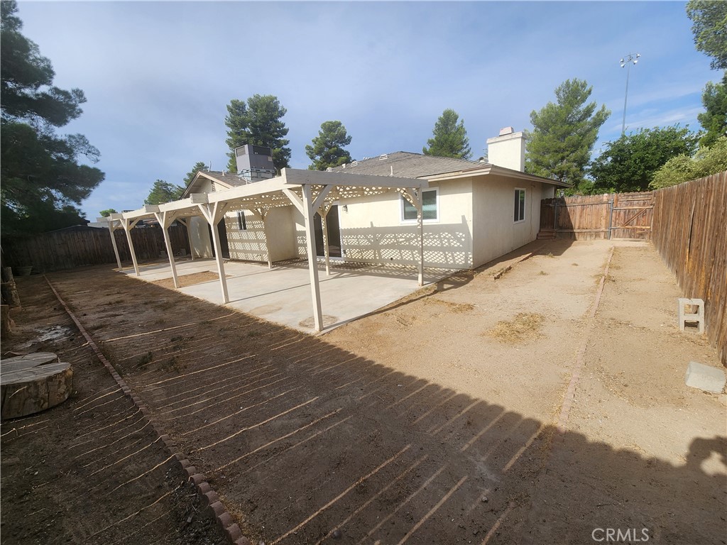 15071 Arlette Drive Property Photo 20