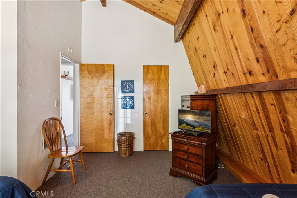 2409 Spring Oak Property Photo 11