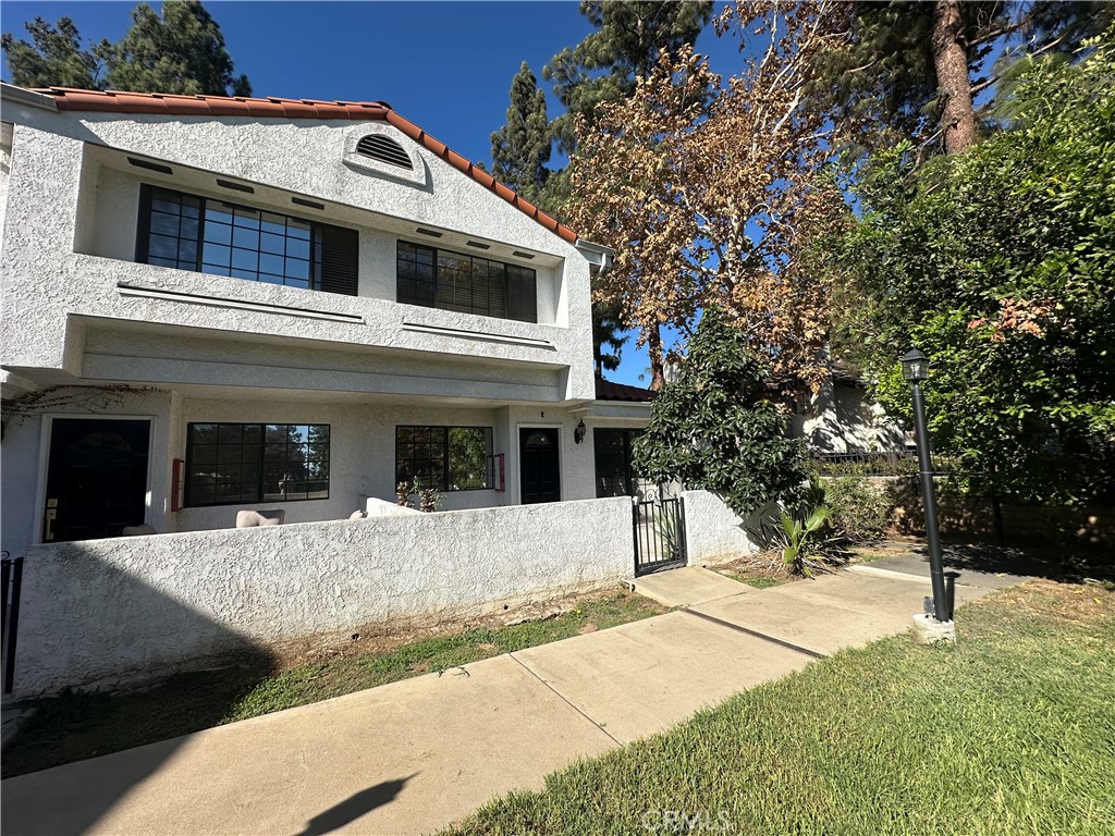9356 19th Street K Property Photo 3