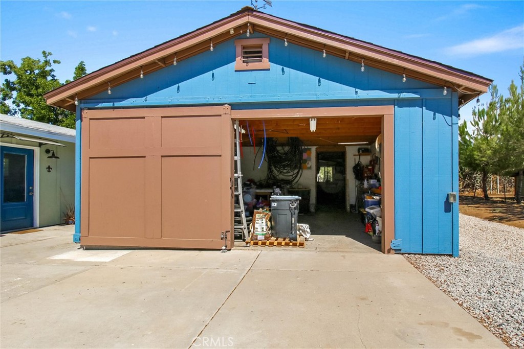 34472 Avenue H Property Photo 40