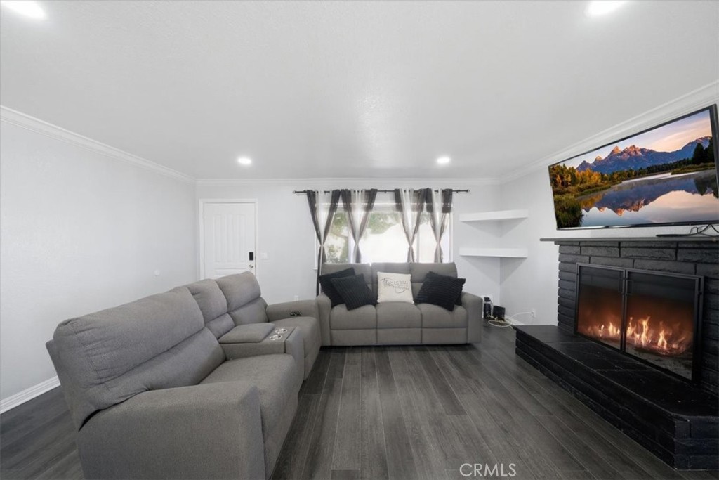 16523 Mackennas Gold Avenue Property Photo 7
