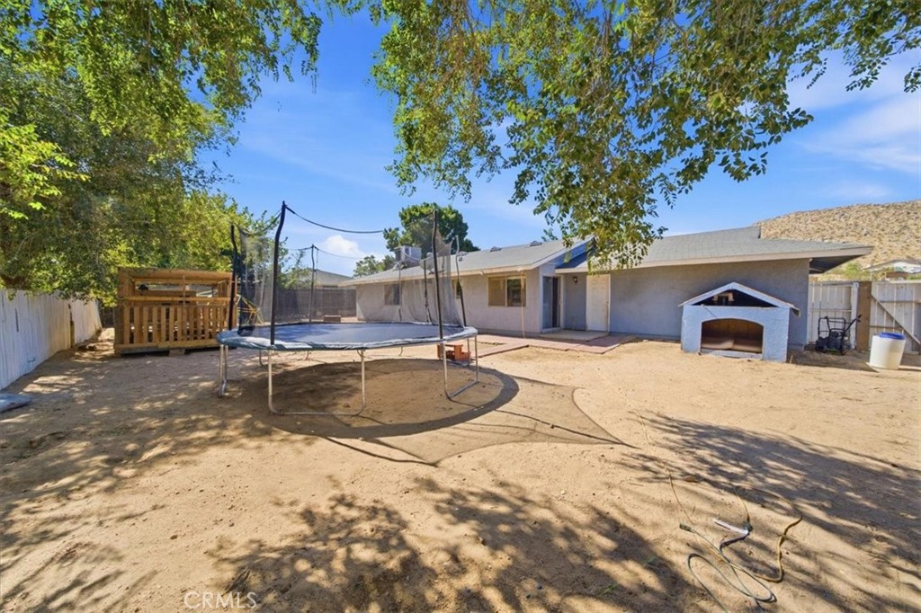 16523 Mackennas Gold Avenue Property Photo 27
