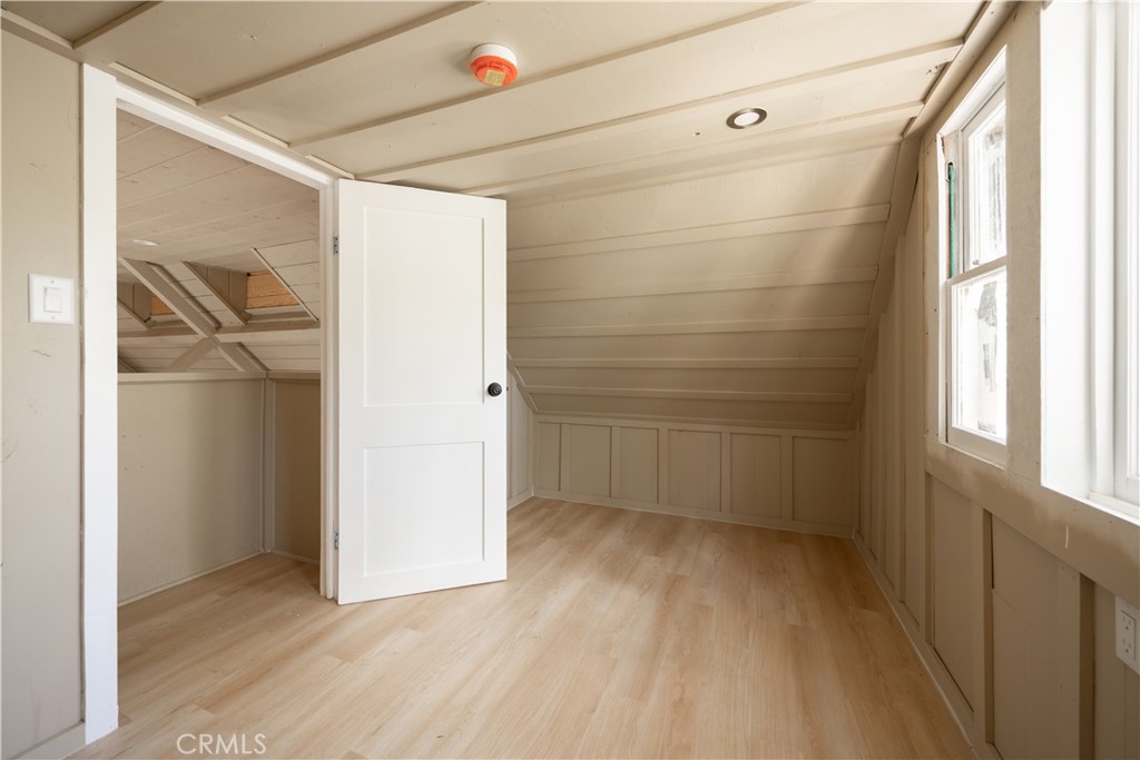 512 W Rainbow Property Photo 26