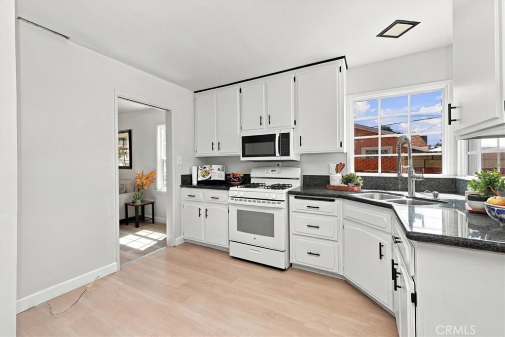 3038 Herrington Avenue Property Photo 14