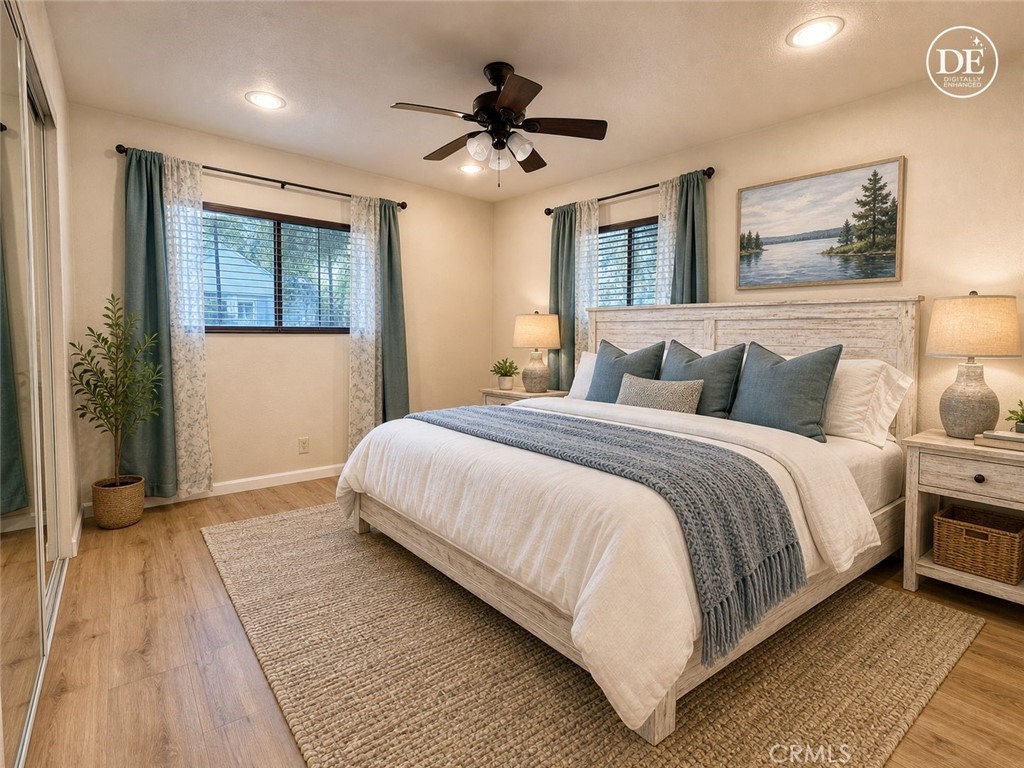 251 Oak Property Photo 14