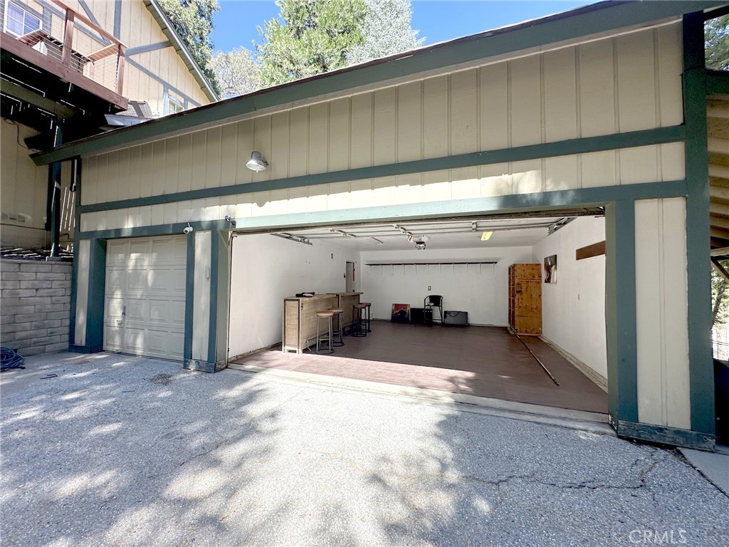 251 Oak Property Photo 28