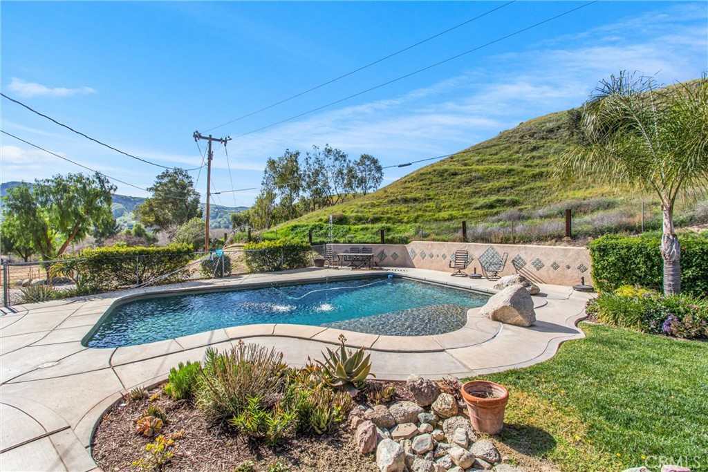 30260 San Timoteo Canyon Property Photo 3