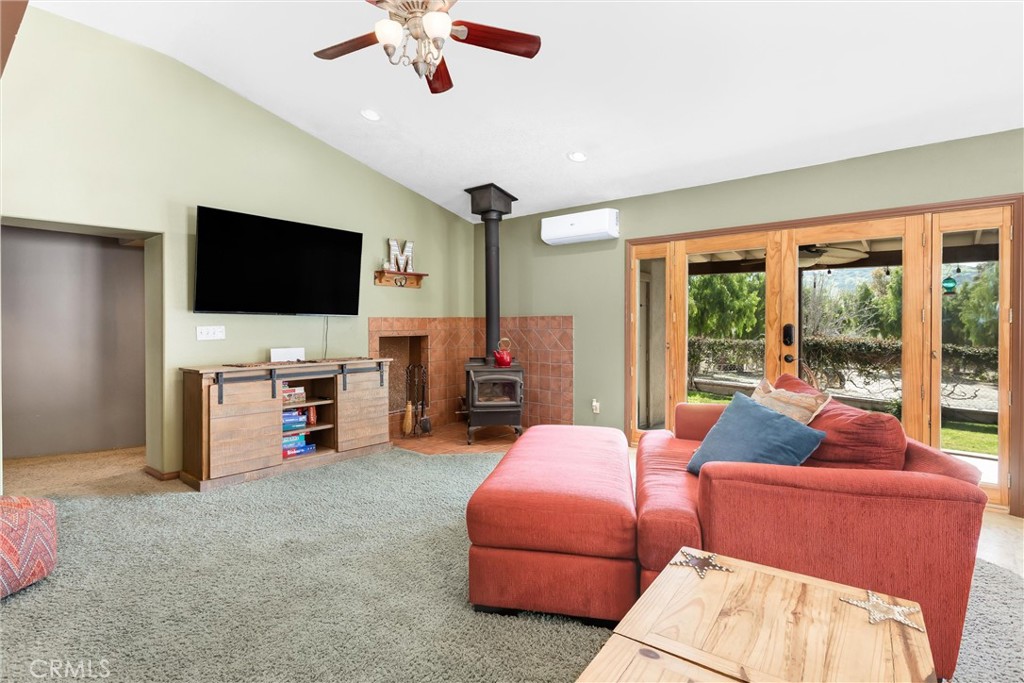 30260 San Timoteo Canyon Property Photo 16