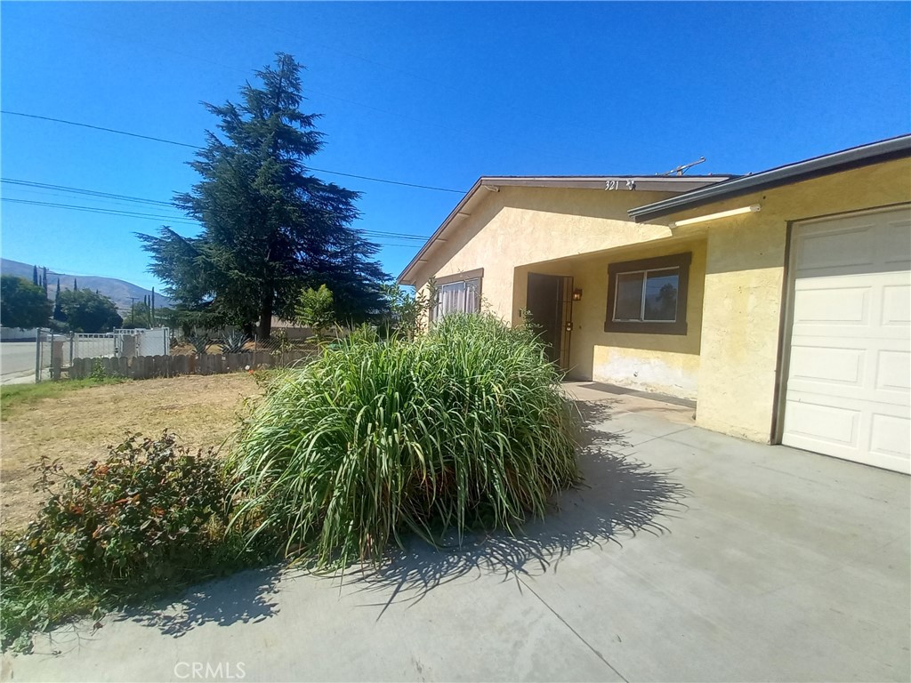 321 Park Property Photo 2
