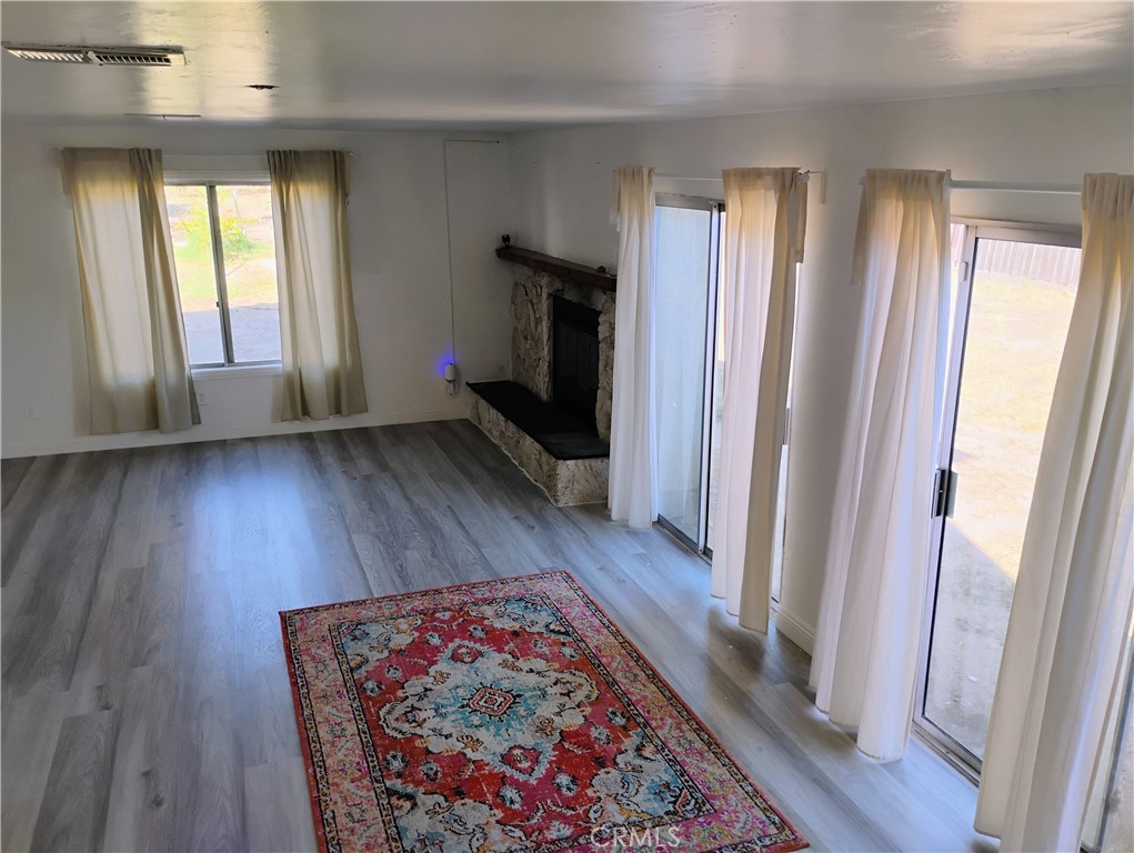 321 Park Property Photo 13