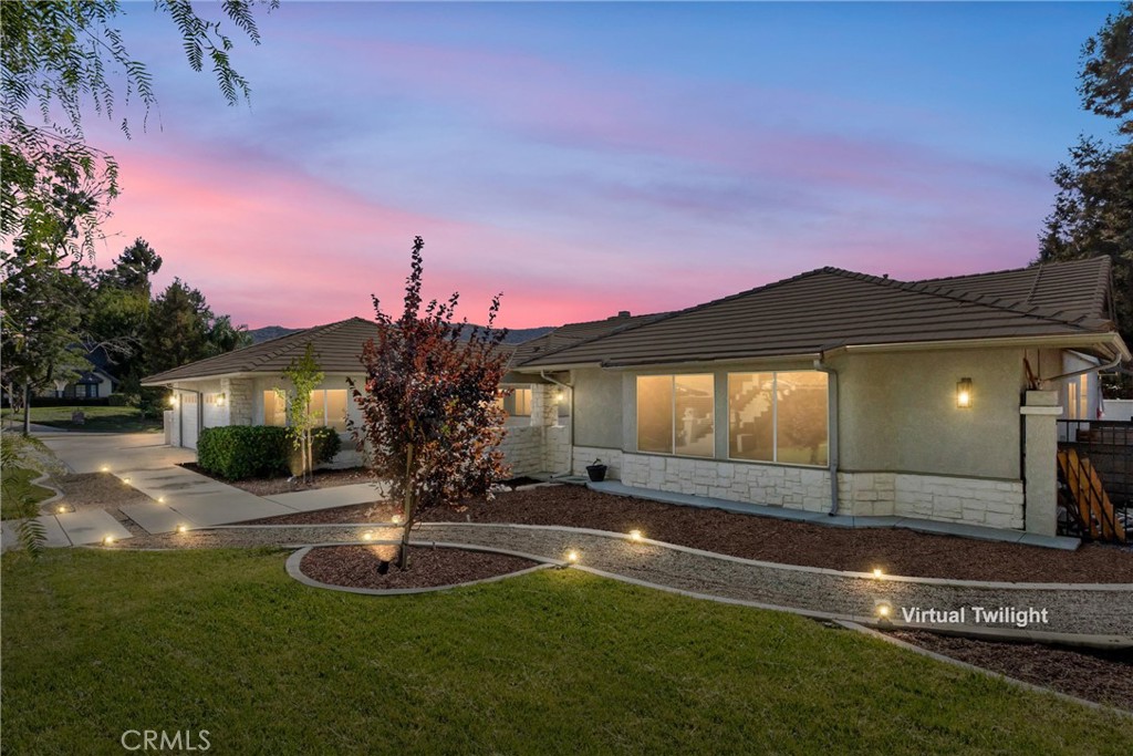 13582 Oak Hill Court Property Photo 1